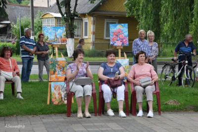 image_BibcnErc43K.jpg